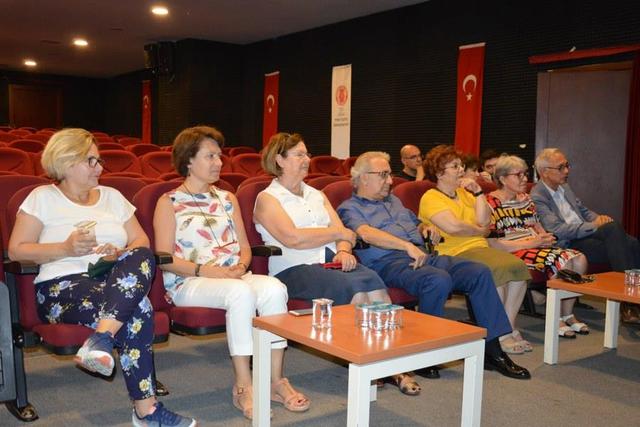https://content.yeniyuzyil.edu.tr/upload/galeri/2019/3242/big/2.JPG
