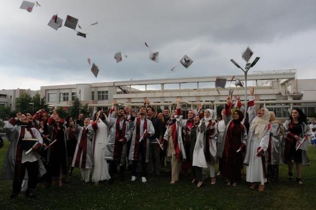 https://content.yeniyuzyil.edu.tr/upload/galeri/2019/3254/big/7.jpg