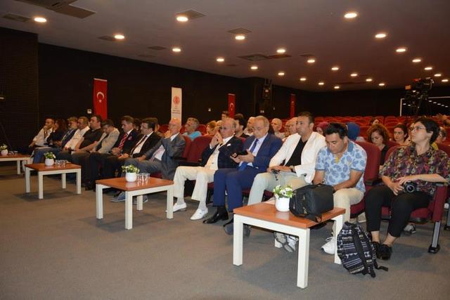 https://content.yeniyuzyil.edu.tr/upload/galeri/2019/3303/big/10.JPG