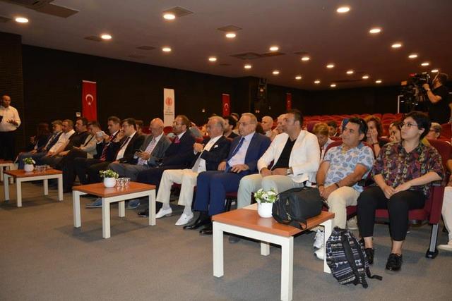 https://content.yeniyuzyil.edu.tr/upload/galeri/2019/3303/big/4.JPG