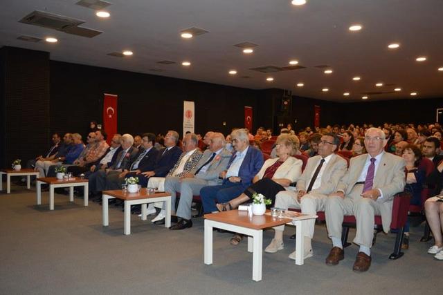 https://content.yeniyuzyil.edu.tr/upload/galeri/2019/3308/big/4.JPG