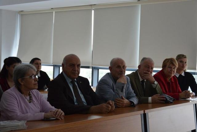 https://content.yeniyuzyil.edu.tr/upload/galeri/2019/3428/big/6.JPG