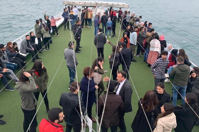 https://content.yeniyuzyil.edu.tr/upload/galeri/2019/3433/big/13.jpeg