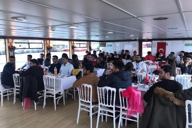 https://content.yeniyuzyil.edu.tr/upload/galeri/2019/3433/big/22.jpeg