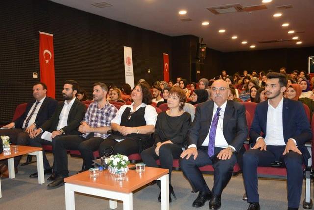 https://content.yeniyuzyil.edu.tr/upload/galeri/2019/3493/big/1.JPG