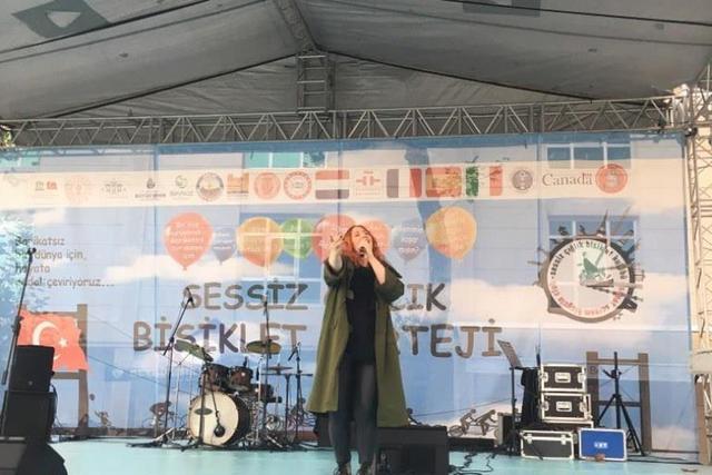 https://content.yeniyuzyil.edu.tr/upload/galeri/2019/3494/big/12.jpg