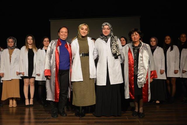 https://content.yeniyuzyil.edu.tr/upload/galeri/2019/3520/big/25.JPG