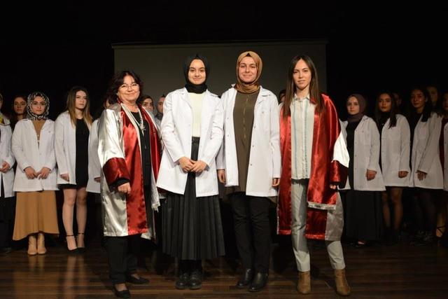 https://content.yeniyuzyil.edu.tr/upload/galeri/2019/3520/big/32.JPG