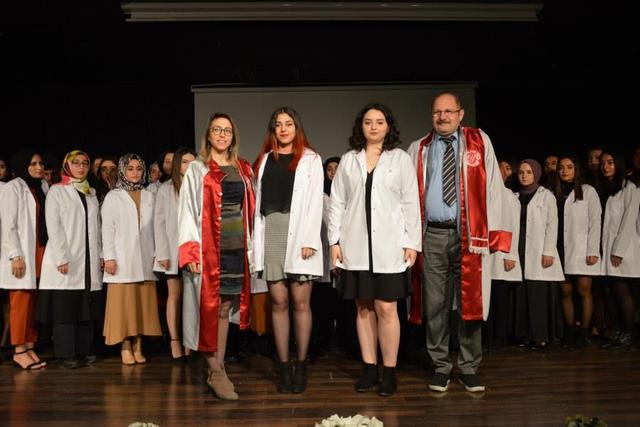 https://content.yeniyuzyil.edu.tr/upload/galeri/2019/3520/big/40.JPG