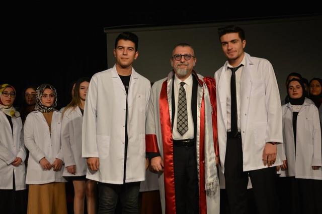 https://content.yeniyuzyil.edu.tr/upload/galeri/2019/3520/big/45.JPG