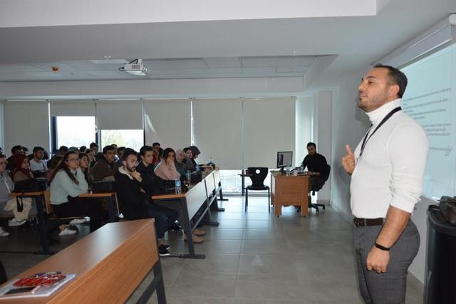 https://content.yeniyuzyil.edu.tr/upload/galeri/2019/3525/big/1.JPG