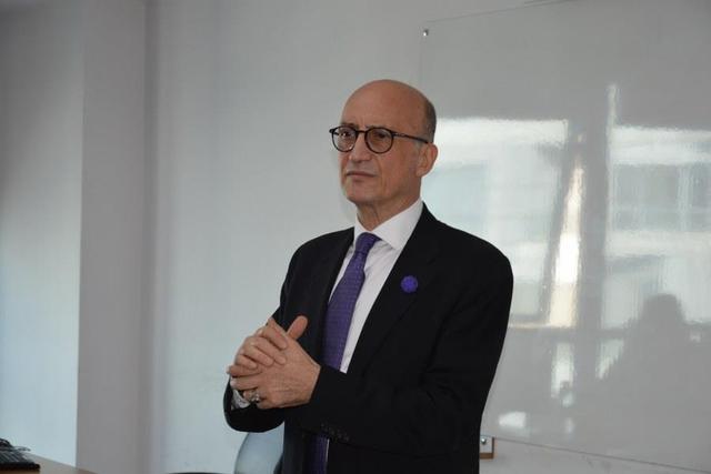 https://content.yeniyuzyil.edu.tr/upload/galeri/2019/3527/big/4.JPG