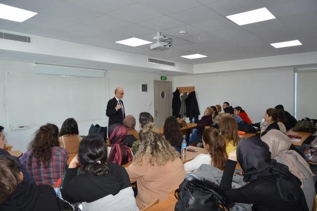 https://content.yeniyuzyil.edu.tr/upload/galeri/2019/3527/big/7.JPG