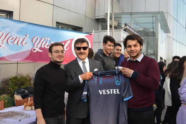 https://content.yeniyuzyil.edu.tr/upload/galeri/2019/3529/big/13.JPG