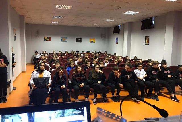 https://content.yeniyuzyil.edu.tr/upload/galeri/2020/3564/big/3.jpeg