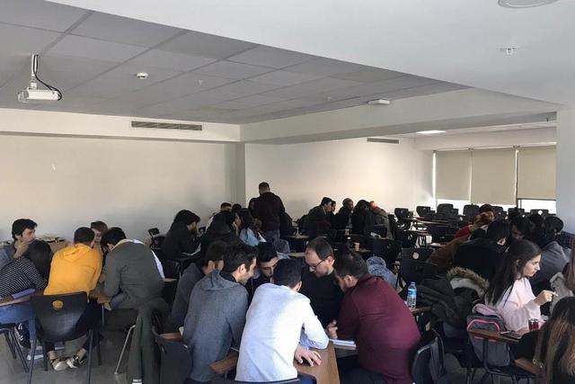 https://content.yeniyuzyil.edu.tr/upload/galeri/2020/3565/big/4.jpg