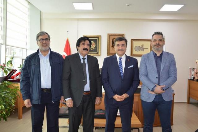 https://content.yeniyuzyil.edu.tr/upload/galeri/2020/3617/big/3.JPG