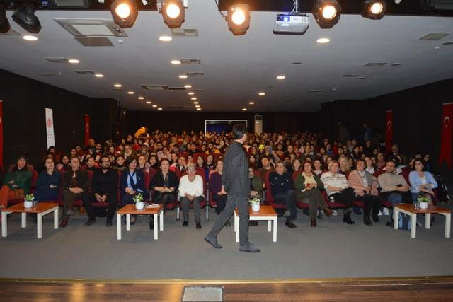 https://content.yeniyuzyil.edu.tr/upload/galeri/2020/3677/big/2.JPG