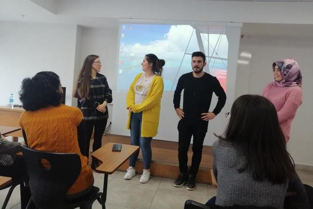 https://content.yeniyuzyil.edu.tr/upload/galeri/2020/3692/big/7.jpg