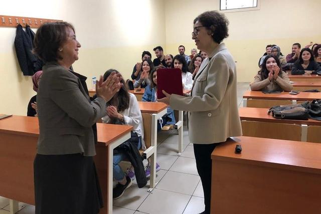https://content.yeniyuzyil.edu.tr/upload/galeri/2020/3699/big/2.jpeg