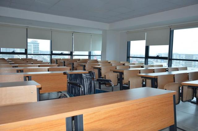 https://content.yeniyuzyil.edu.tr/upload/galeri/2020/3813/big/4.jpg