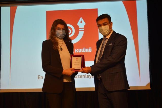 https://content.yeniyuzyil.edu.tr/upload/galeri/2021/4742/big/8.JPG