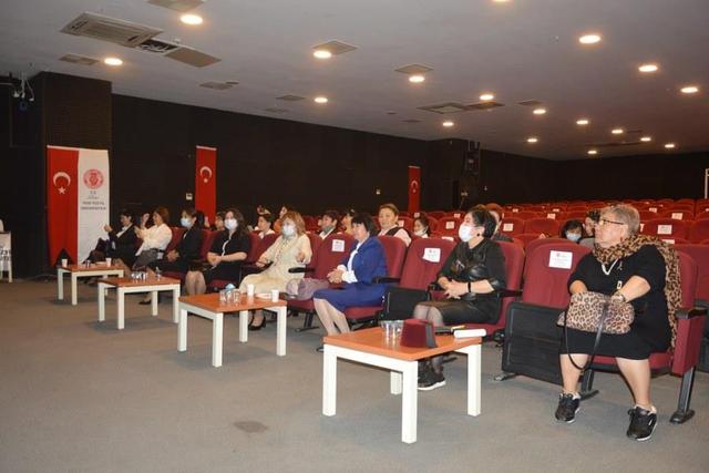 https://content.yeniyuzyil.edu.tr/upload/galeri/2021/4780/big/3.JPG