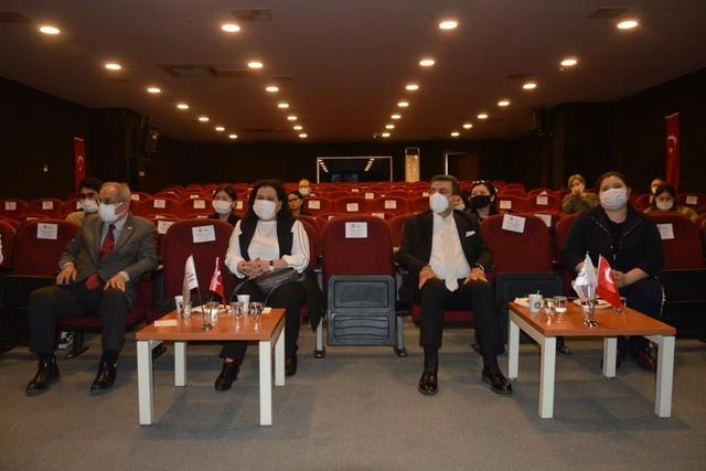 https://content.yeniyuzyil.edu.tr/upload/galeri/2022/4918/big/2.JPG