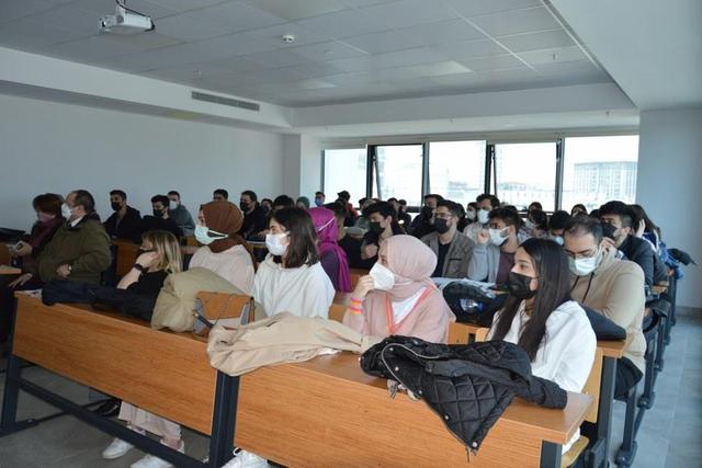 https://content.yeniyuzyil.edu.tr/upload/galeri/2022/5178/big/4.JPG
