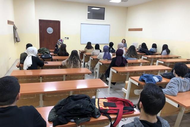 https://content.yeniyuzyil.edu.tr/upload/galeri/2022/5203/big/3.jpg