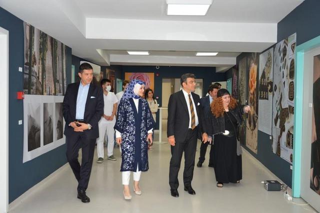https://content.yeniyuzyil.edu.tr/upload/galeri/2022/5278/big/2.JPG