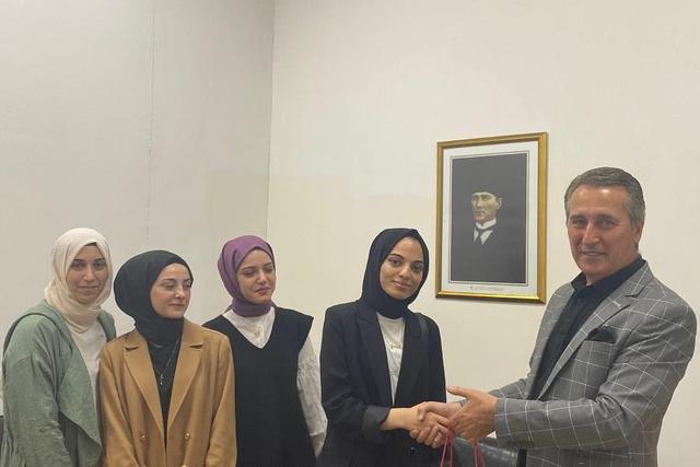 https://content.yeniyuzyil.edu.tr/upload/galeri/2022/5286/big/28.jpeg
