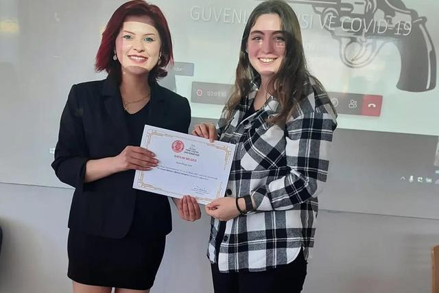 https://content.yeniyuzyil.edu.tr/upload/galeri/2022/5288/big/15.jpg