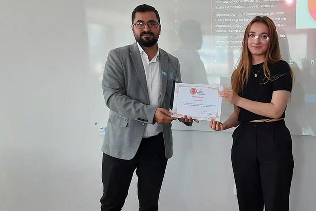https://content.yeniyuzyil.edu.tr/upload/galeri/2022/5288/big/24.jpg
