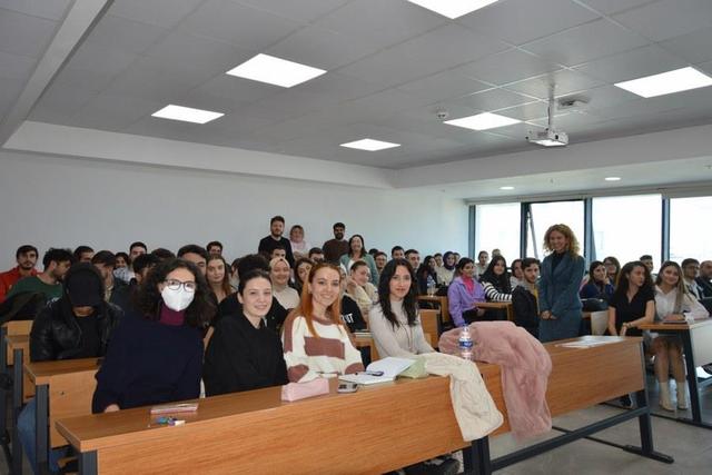 https://content.yeniyuzyil.edu.tr/upload/galeri/2022/5573/big/6.JPG