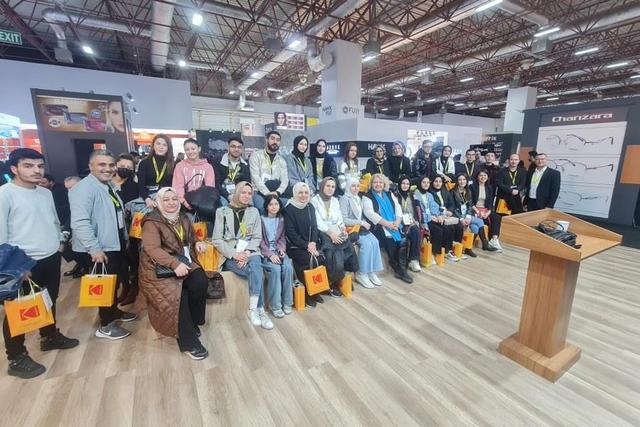 https://content.yeniyuzyil.edu.tr/upload/galeri/2022/5708/big/4.jpg