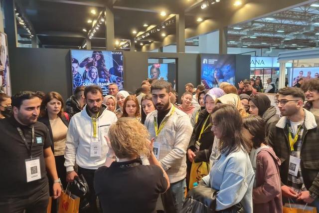 https://content.yeniyuzyil.edu.tr/upload/galeri/2022/5708/big/8.jpg