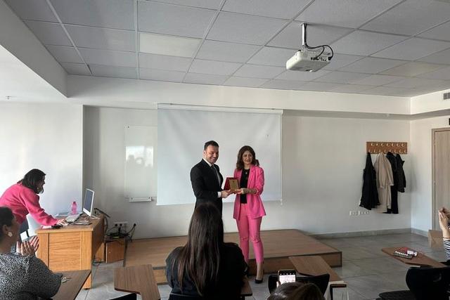 https://content.yeniyuzyil.edu.tr/upload/galeri/2022/5731/big/8.jpeg