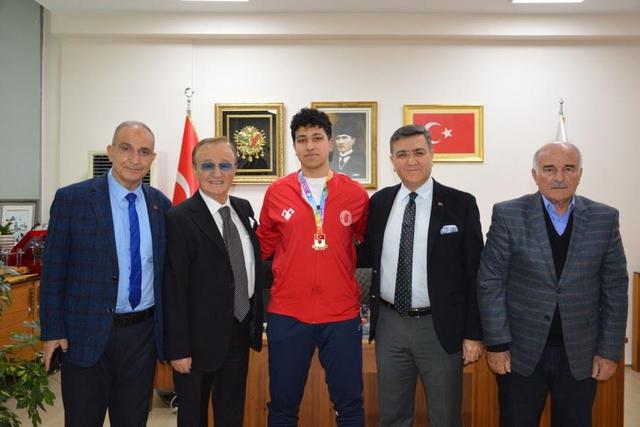 https://content.yeniyuzyil.edu.tr/upload/galeri/2023/5904/big/2.JPG