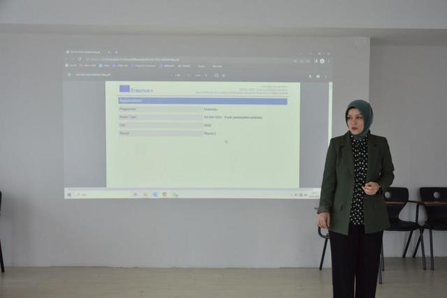 https://content.yeniyuzyil.edu.tr/upload/galeri/2023/6031/big/3.JPG