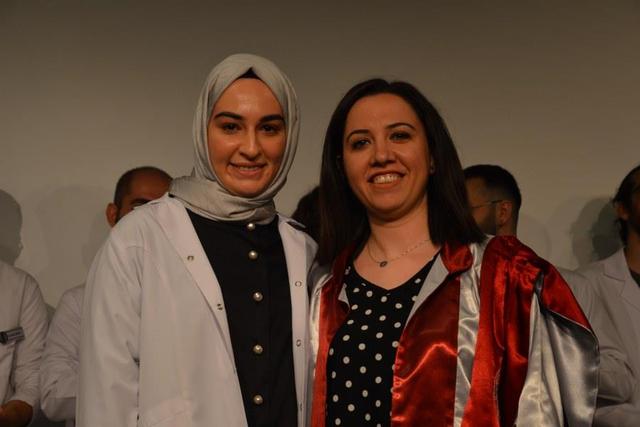 https://content.yeniyuzyil.edu.tr/upload/galeri/2023/6032/big/36.JPG
