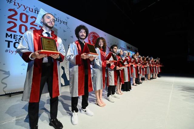 https://content.yeniyuzyil.edu.tr/upload/galeri/2023/6087/big/61.jpg