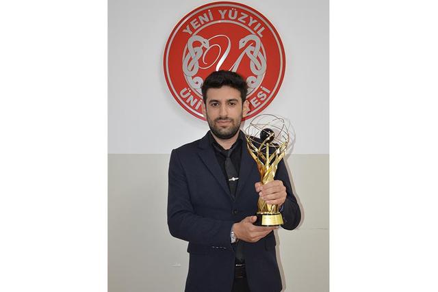 https://content.yeniyuzyil.edu.tr/upload/galeri/2023/6244/big/3.jpg