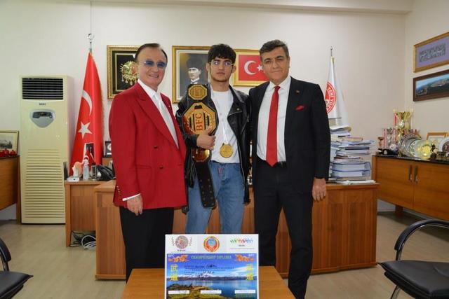 https://content.yeniyuzyil.edu.tr/upload/galeri/2023/6299/big/1.JPG