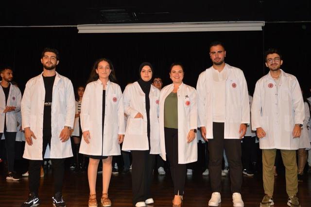 https://content.yeniyuzyil.edu.tr/upload/galeri/2023/6300/big/45.JPG