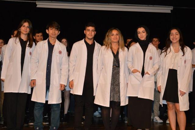 https://content.yeniyuzyil.edu.tr/upload/galeri/2023/6300/big/52.JPG