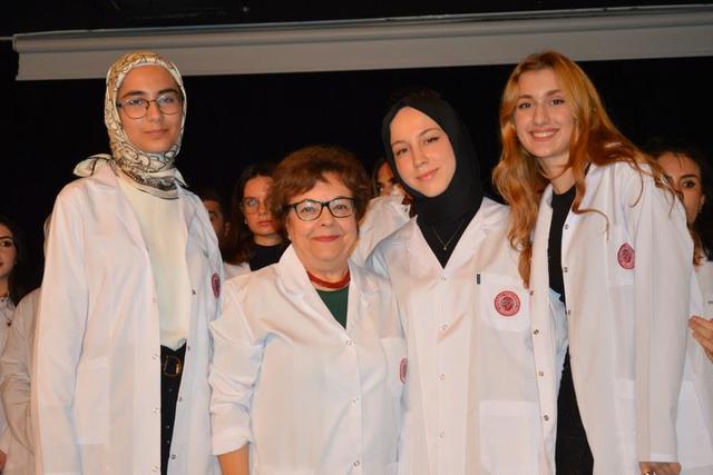 https://content.yeniyuzyil.edu.tr/upload/galeri/2023/6300/big/60.JPG