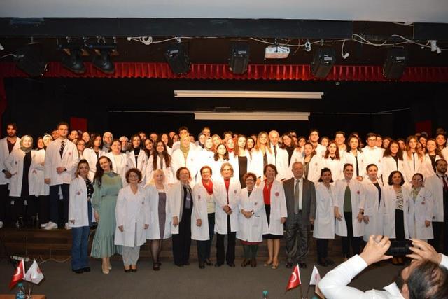 https://content.yeniyuzyil.edu.tr/upload/galeri/2023/6300/big/64.JPG