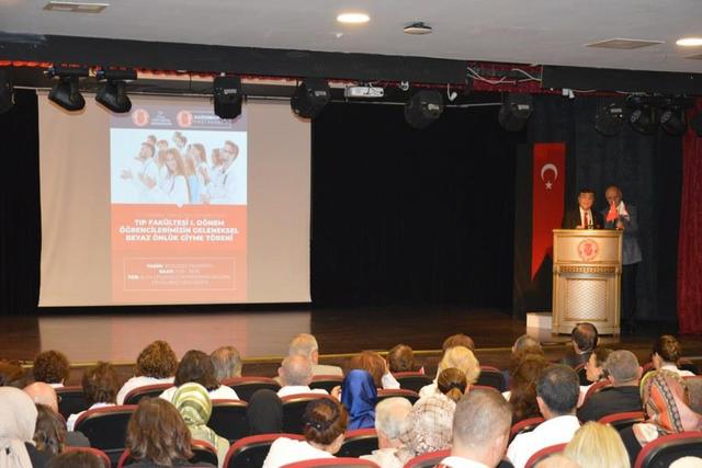 https://content.yeniyuzyil.edu.tr/upload/galeri/2023/6300/big/9.JPG