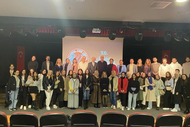 https://content.yeniyuzyil.edu.tr/upload/galeri/2023/6359/big/7.jpg